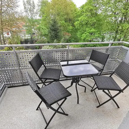 Bohnapartments: Stadtblick Zechenhaus Mit Balkon Und Parkplatz Apartment Ilmenau