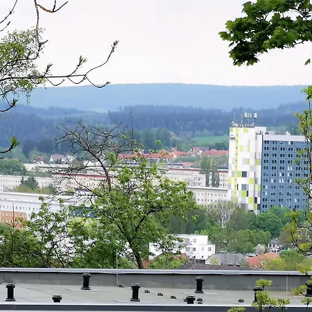 Bohnapartments: Stadtblick Zechenhaus Mit Balkon Und Parkplatz