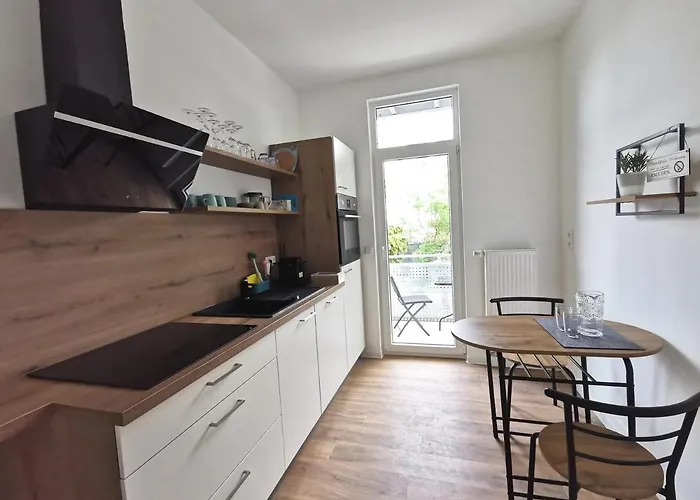 Apartment Bohnapartments - Stadtblick Zechenhaus - Balkon - Gratis Parkplatz - Wlan - Sehr Ruhig - Barrierearm Ilmenau